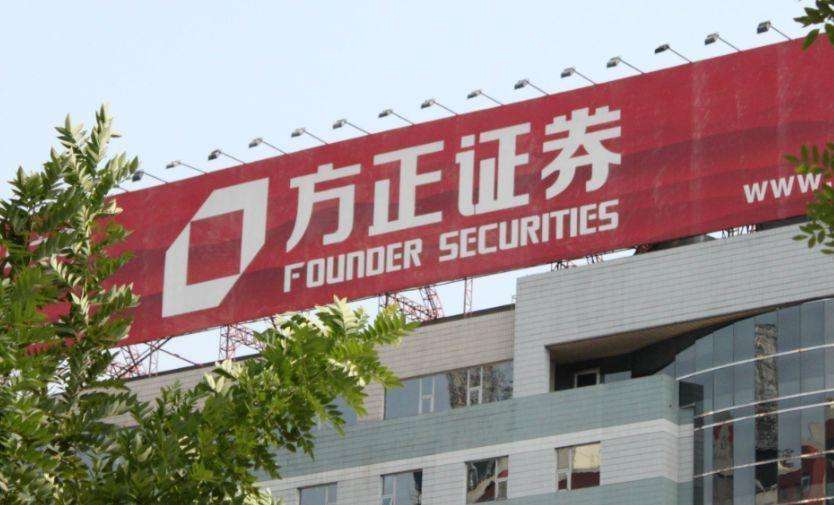 包含ARB遭遇大幅下滑超LDO%，投资者恐慌性抛售的词条